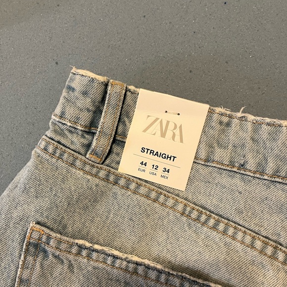 NEW! ZARA STRAIGHT LEG JEANS - Picture 12 of 15